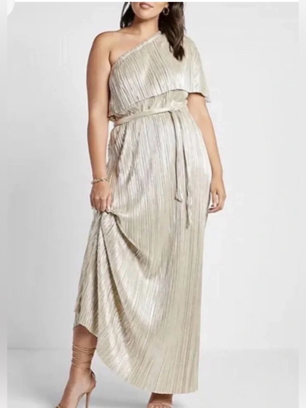 Express x Rachel Zoe One-Shoulder Metallic Pleated Maxi Dress in Champagne Gold
